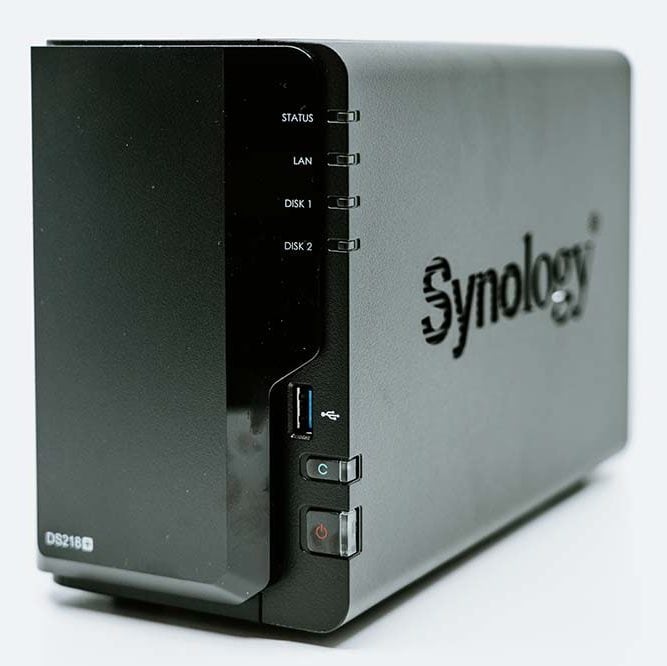 NAS server in beeld van Synology
